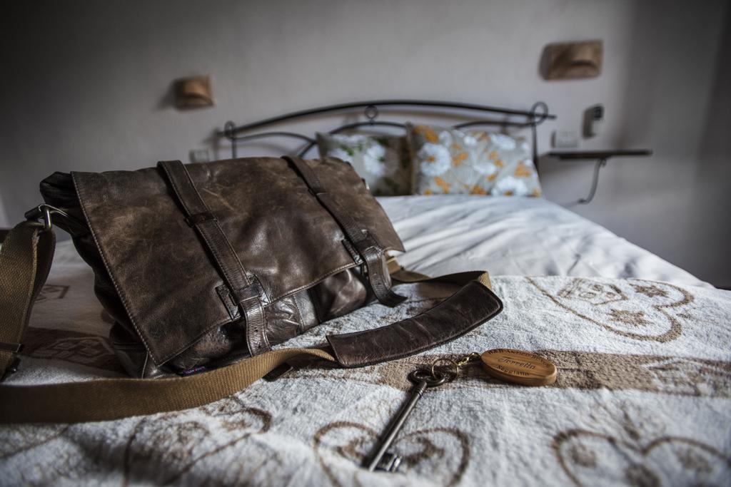Antico Borgo Seggiano Bed & Breakfast Room photo
